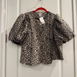 H & M  Soft Leopard print Blouse/Jacket with Puff Sleeves